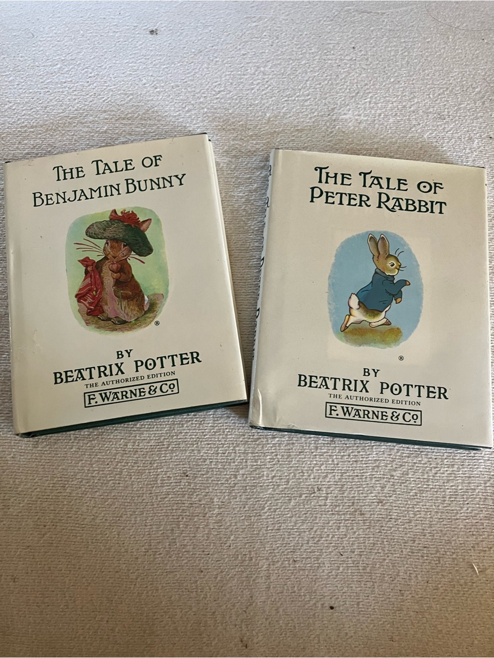 Book bundle - Picture 3 of 4